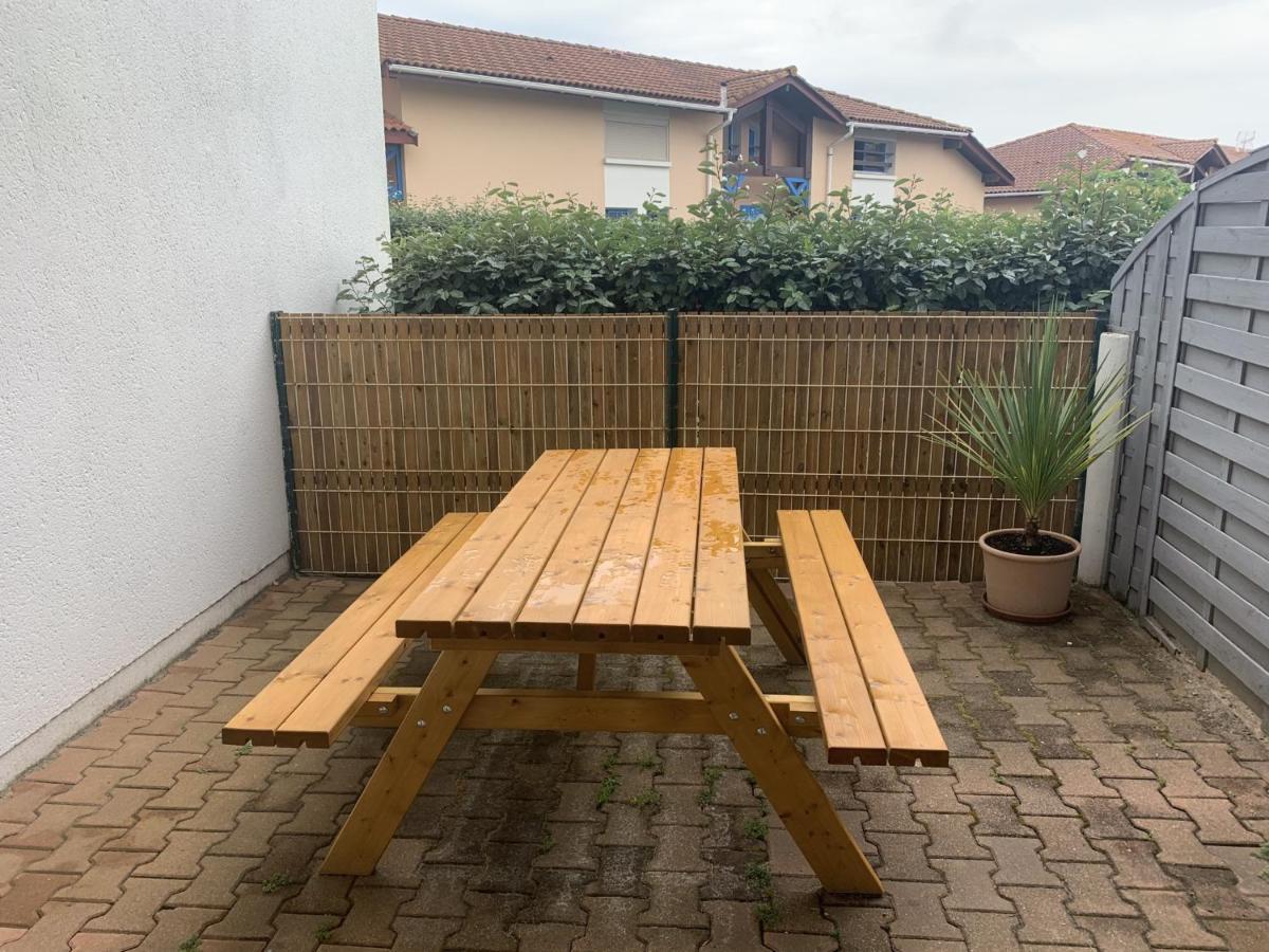 Appartement A Deux Pas De La Mer, Biscarrosse Plage - 4 Pers. - Terrasse Et Parking Inclus - Fr-1-319-447 Exterior photo