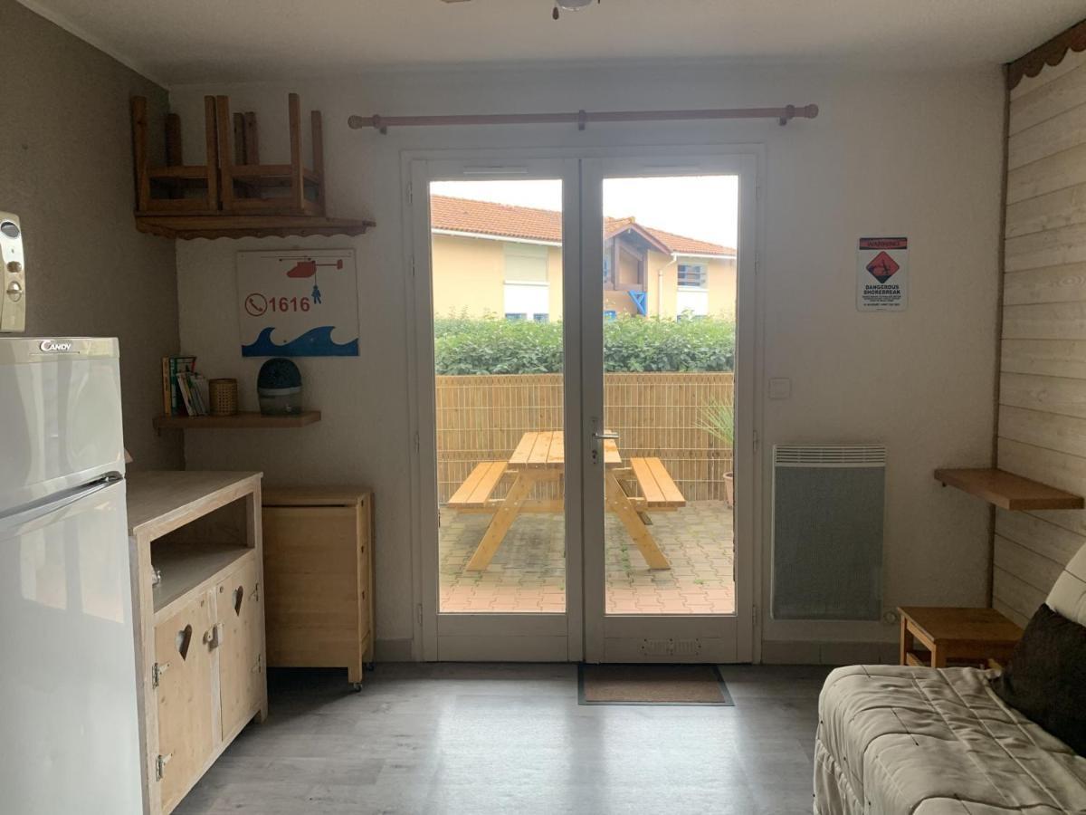 Appartement A Deux Pas De La Mer, Biscarrosse Plage - 4 Pers. - Terrasse Et Parking Inclus - Fr-1-319-447 Exterior photo